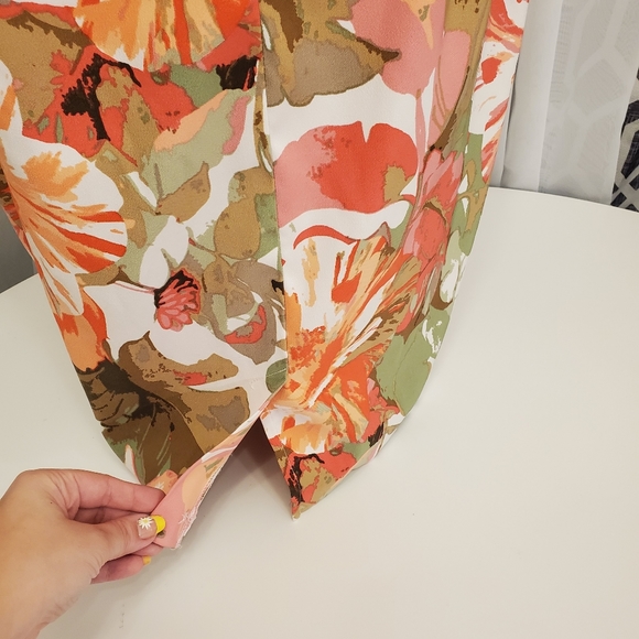 Beautiful Floral Dress Barn Dress - Picture 7 of 12